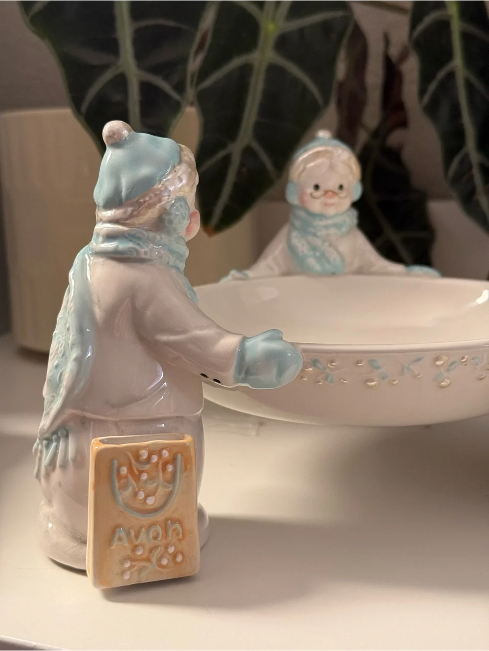 Avon President’s Club Holiday Collection 